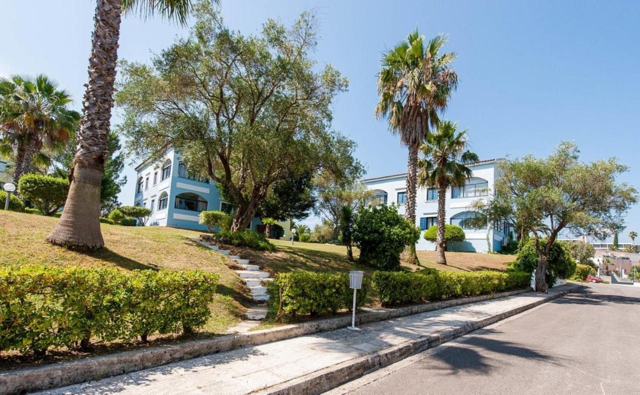Govino Bay Luxury Beach Loft Apartment Danilia Exterior foto