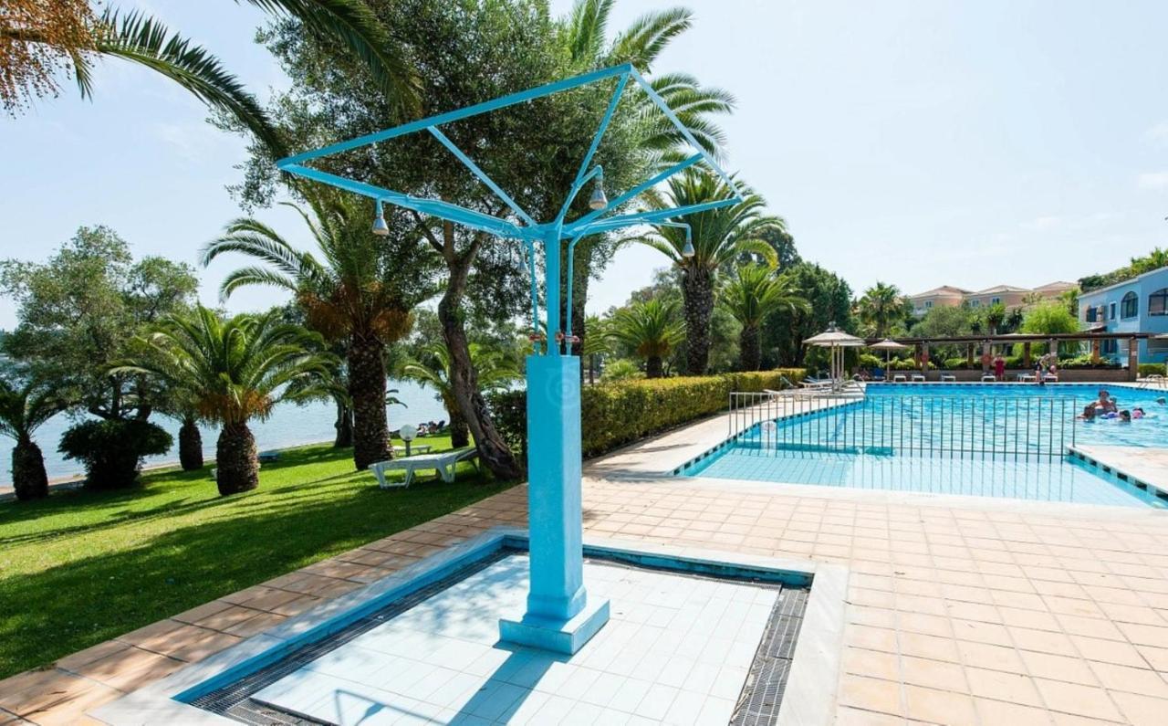 Govino Bay Luxury Beach Loft Apartment Danilia Exterior foto